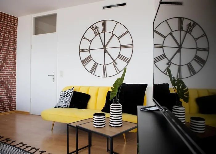 Tolles Mit Weitblick Ueber Augusta